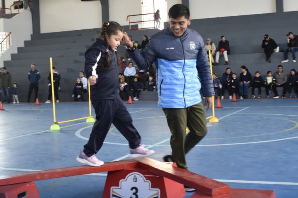 27D213BBB5-DD06-2C82-F98C-4C1561C1DF55.jpg