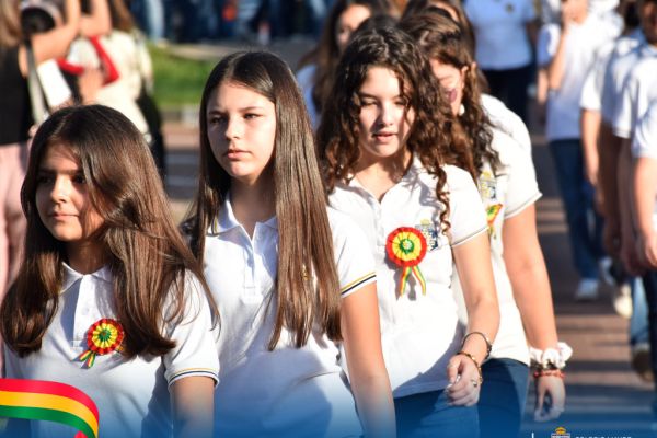 11desfile2-patrio-2026C157B424-DD70-F2F6-E815-7929A0D5AE53.jpg