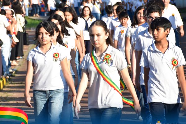 13desfile2-patrio-202665D89A1A-124F-B265-1A3A-2281B81B6F97.jpg