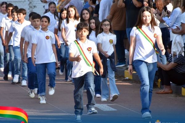 14desfile2-patrio-202643B7702E-4473-D41F-63FB-196005256DD6.jpg