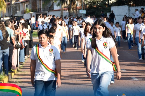 15desfile2-patrio-2026C36E3314-8EE0-AE60-61D0-335DAF4551A1.jpg