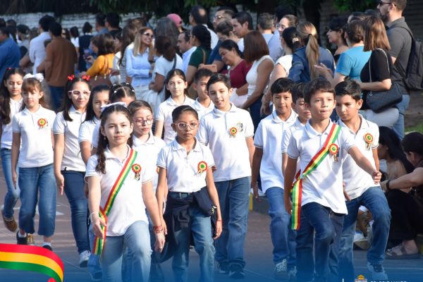 30desfile2-patrio-2026BD9BDA4C-D98D-3675-C451-41F9B5EF5F31.jpg
