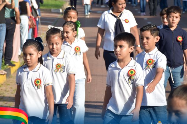 37desfile2-patrio-20268F2BD1E0-DD18-BE46-6BBC-2695744381D9.jpg