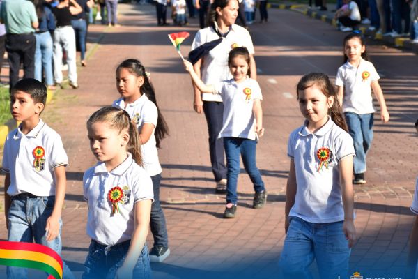 42desfile2-patrio-2026264F0877-03D0-21EA-BBBF-5051607C3740.jpg