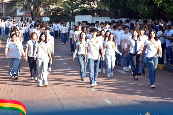 7desfile2-patrio-20260CAA658B-3C30-37A0-4172-AD5F0D3E2327.jpg