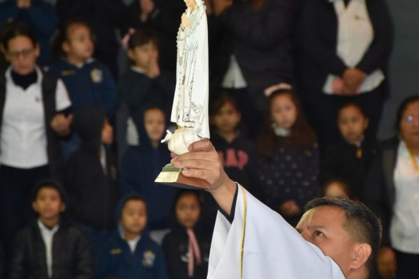 12misa-29-aniversario2679DFC2-15D4-0A98-11F6-0A8DAAAE77F7.jpg